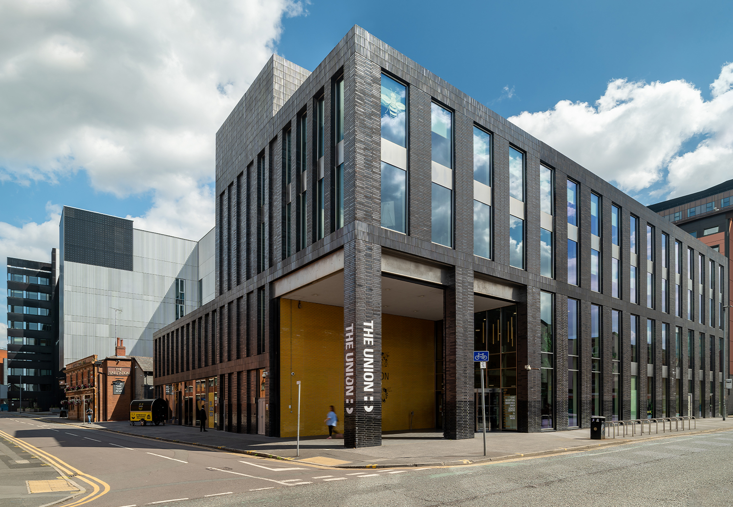 Manchester Metropolitan University หนึ่งใน Art School เก่าแก่ที่สุดใน UK